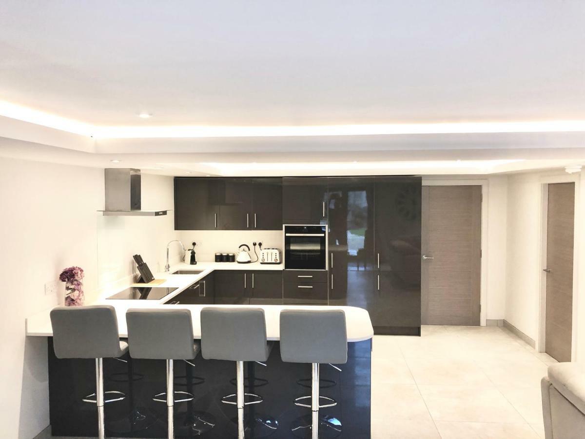 Millstream Mews Apartment เบคเวลล์ ภายนอก รูปภาพ