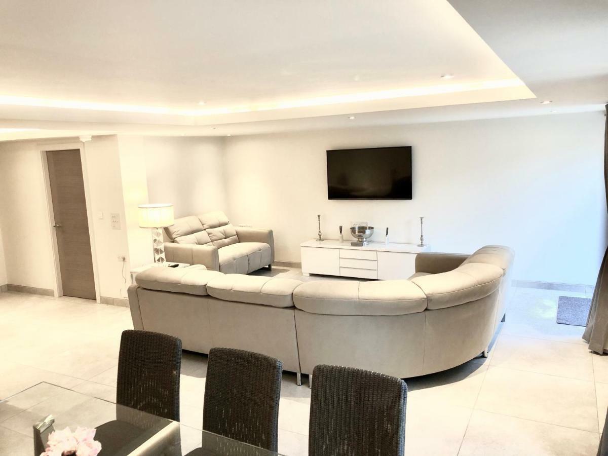 Millstream Mews Apartment เบคเวลล์ ภายนอก รูปภาพ