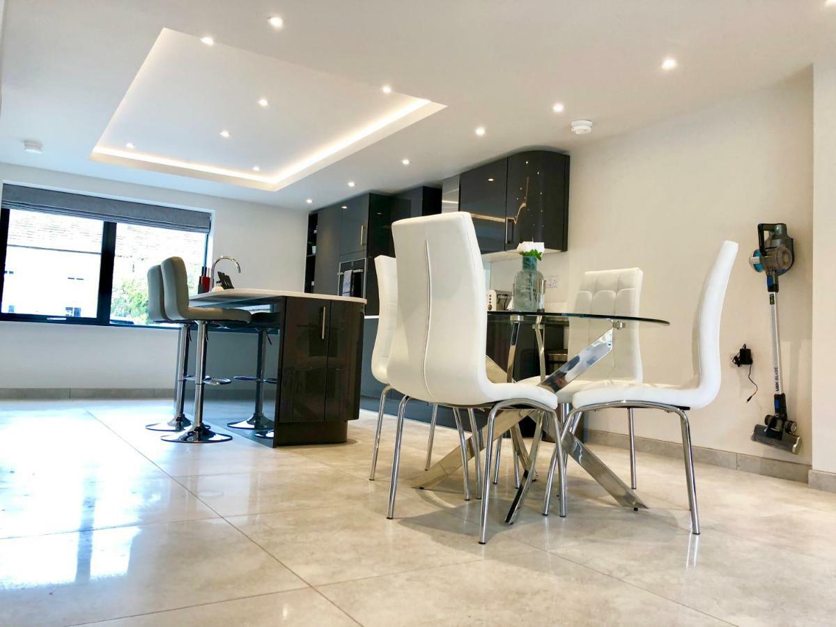 Millstream Mews Apartment เบคเวลล์ ภายนอก รูปภาพ