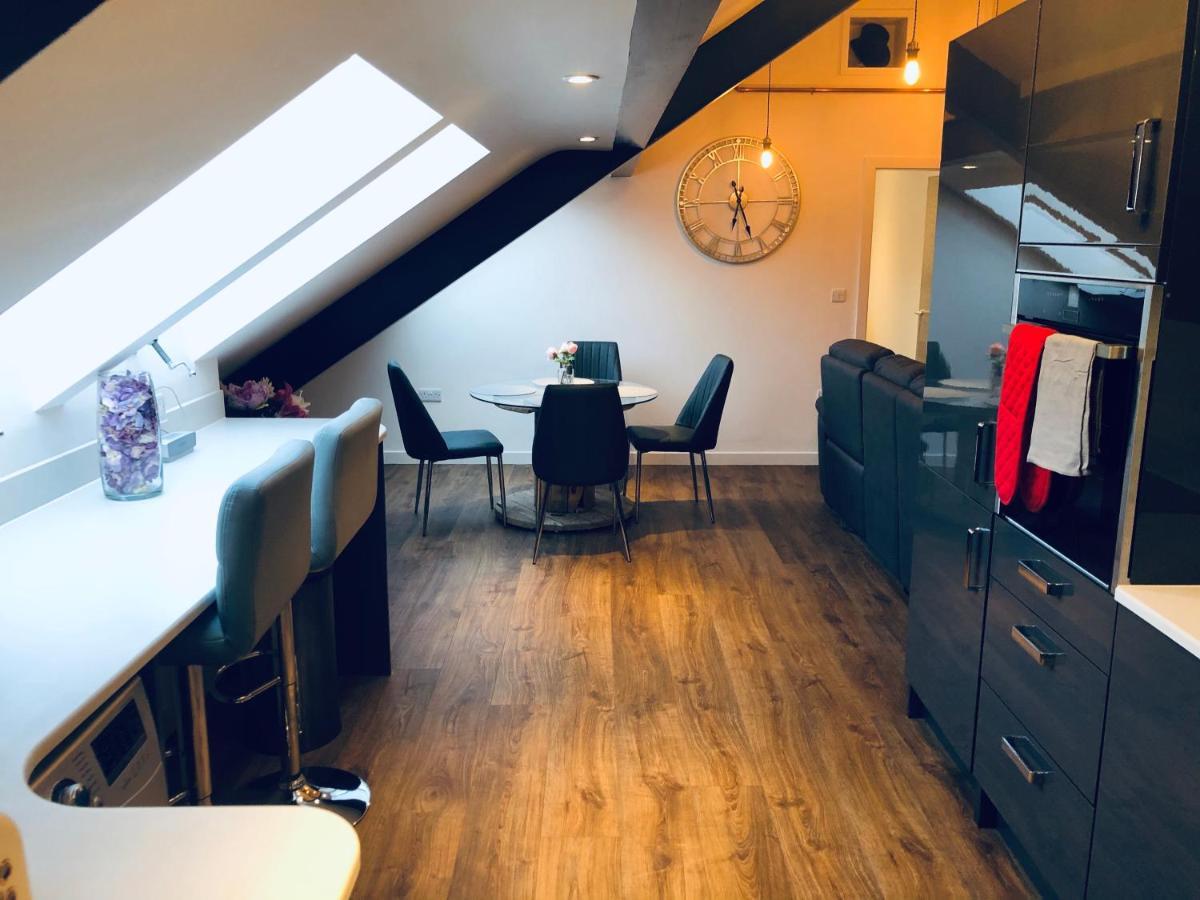 Millstream Mews Apartment เบคเวลล์ ภายนอก รูปภาพ